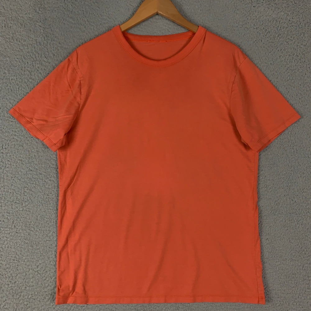 Lululemon 5 Year Basic T-Shirt Men's Large L Orange Short Sleeve Crew Activewear